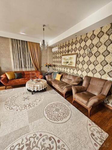 Satılır 3 otaqlı yeni tikili 127 m², İnşaatçılar m., photo 1 from 19