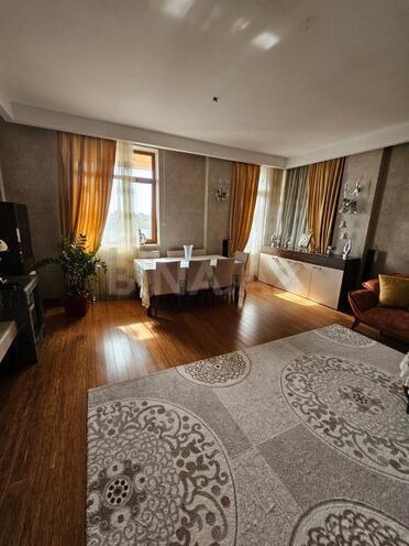 Satılır 3 otaqlı yeni tikili 127 m², İnşaatçılar m., photo 3 from 19