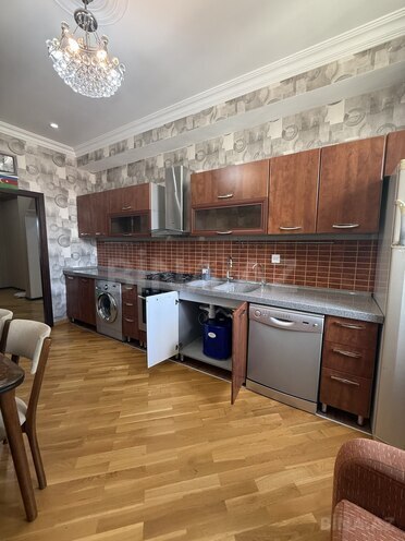 İcarəyə verilir 3 otaqlı yeni tikili 130 m², Həzi Aslanov m., photo 20 from 25