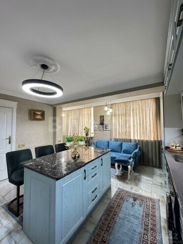 Продается 3-комн. вторичка 110 м², м. Элмляр Академиясы, photo 5 from 17