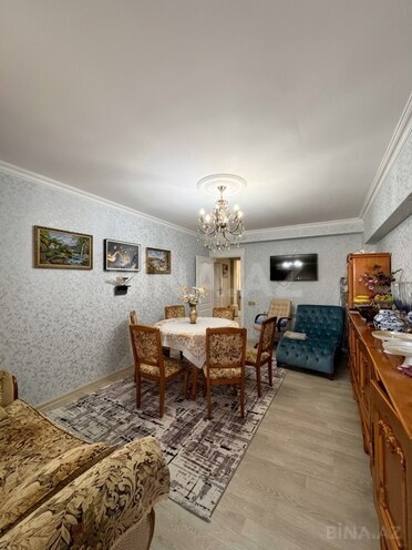 Продается 3-комн. вторичка 110 м², м. Элмляр Академиясы, photo 4 from 17