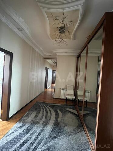 Сдается 3-комн. новостройка 140 м², м. 8 ноября, photo 11 from 16