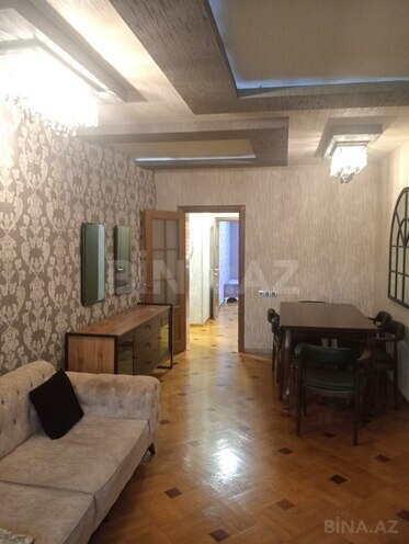İcarəyə verilir 2 otaqlı köhnə tikili 60 m², Xalqlar Dostluğu m., photo 1 from 12