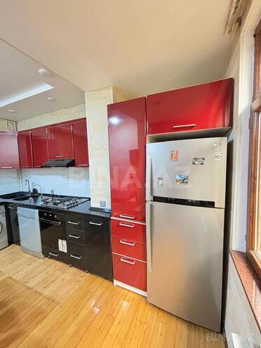 Продаётся 3-комн. вторичка 100 м², photo 13 from 29