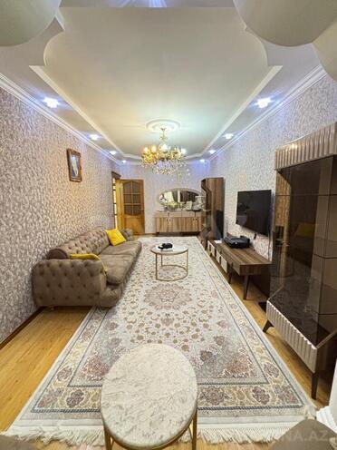 Продаётся 3-комн. вторичка 100 м², photo 1 from 29