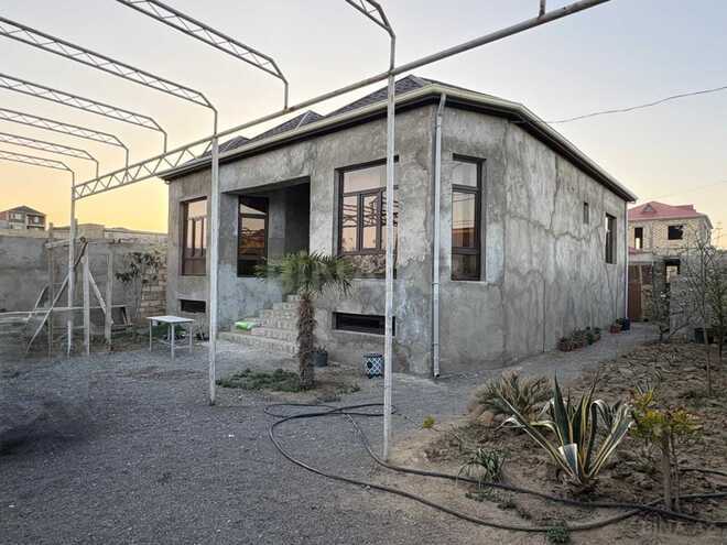 Satılır 3 otaqlı həyət evi/bağ evi 125 m², Novxanı q., photo 1 from 12