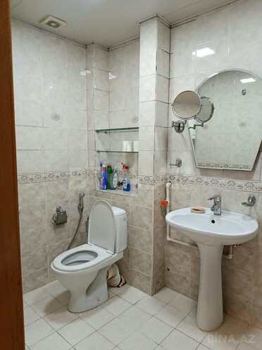 Satılır 2 otaqlı köhnə tikili 65 m², Gənclik m., photo 19 from 24