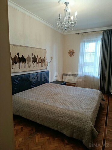 Satılır 2 otaqlı köhnə tikili 65 m², Gənclik m., photo 5 from 24