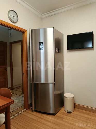 Satılır 2 otaqlı köhnə tikili 65 m², Gənclik m., photo 13 from 24