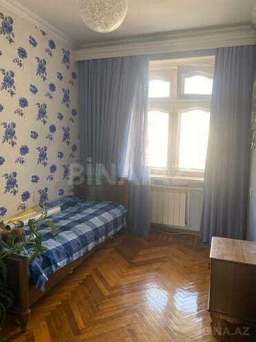 Satılır 3 otaqlı köhnə tikili 85 m², Yasamal q., photo 9 from 20