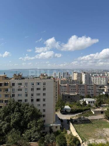Satılır 3 otaqlı köhnə tikili 90 m², Həzi Aslanov m., photo 12 from 13