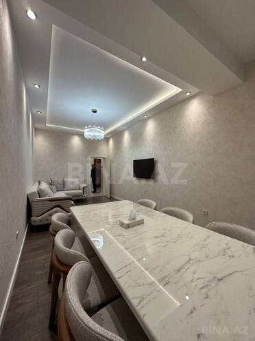 İcarəyə verilir 2 otaqlı yeni tikili 75 m², 28 May m., photo 3 from 10