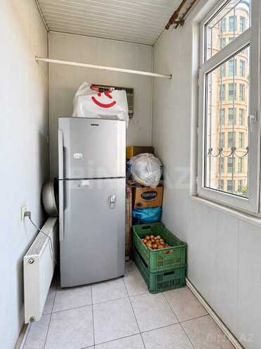 Satılır 3 otaqlı köhnə tikili 80 m², 28 May m., photo 17 from 23