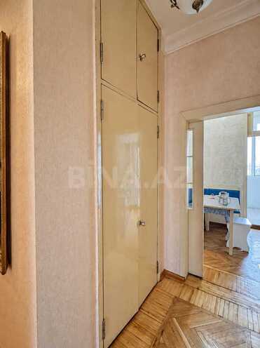 Satılır 3 otaqlı köhnə tikili 80 m², 28 May m., photo 14 from 23