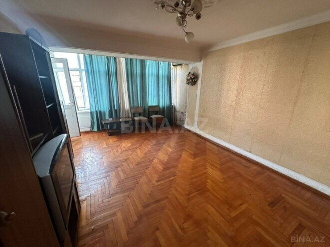 Satılır 2 otaqlı köhnə tikili 45 m², Gənclik m., photo 3 from 12