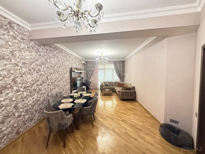 Продается 3-комн. новостройка 130 м², Бинагадинский р., photo 4 from 23