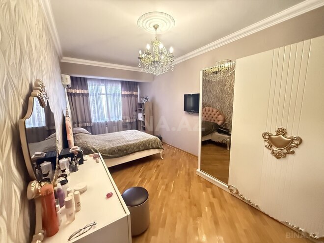 Продается 3-комн. новостройка 130 м², Бинагадинский р., photo 10 from 23
