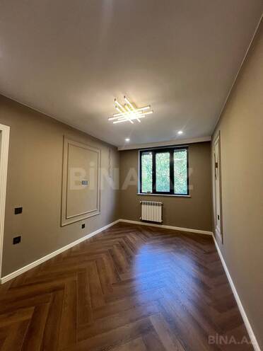 Продаётся 3-комн. вторичка 62 м², м. Элмляр Академиясы, photo 1 from 10