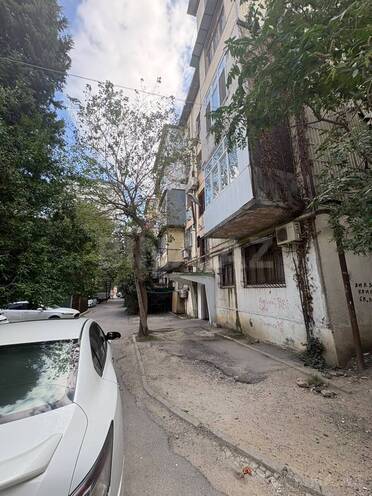 Satılır 2 otaqlı köhnə tikili 46 m², Memar Əcəmi m., photo 1 from 7
