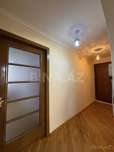 Продаётся 2-комн. вторичка 50 м², м. Нефтчиляр, photo 9 from 18