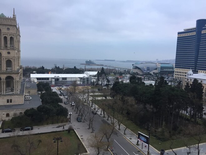 Satılır 2 otaqlı köhnə tikili 50 m², Sahil m., photo 12 from 13
