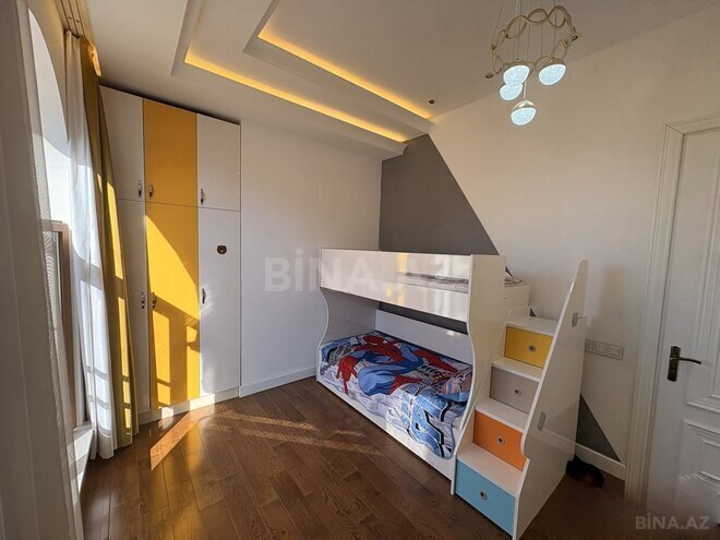 Продаётся 3-комн. новостройка 135 м², м. Нефтчиляр, photo 9 from 16
