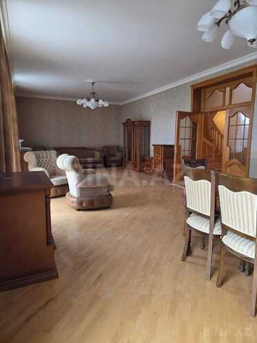 Сдаётся 5-комн. дом/дача 300 м², пос. Бадамдар, photo 1 from 32