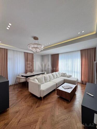 Сдаётся 3-комн. новостройка 120 м², Насиминский  р., photo 1 from 11