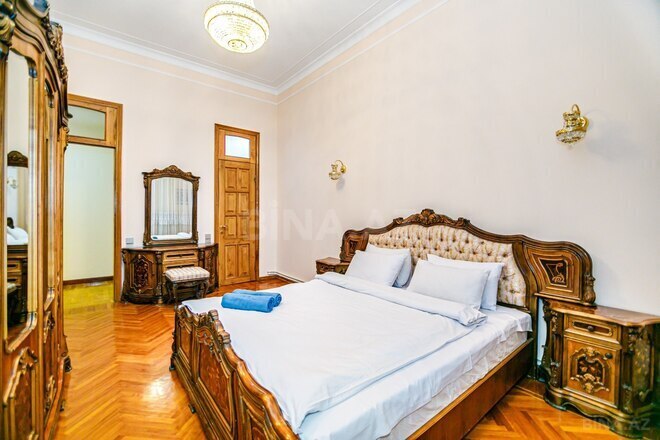 Сдаётся 4-комн. вторичка 145 м², м. Сахил, photo 21 from 32
