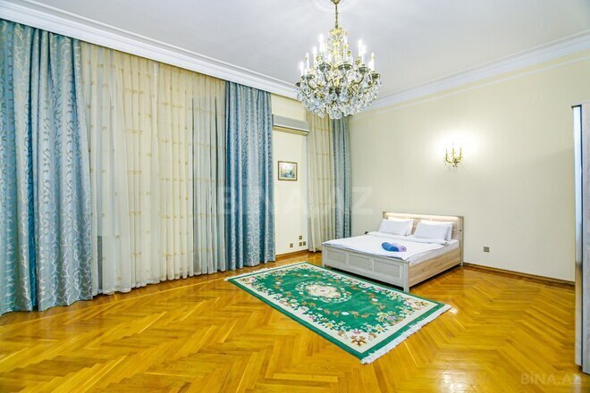 Сдаётся 4-комн. вторичка 145 м², м. Сахил, photo 23 from 32