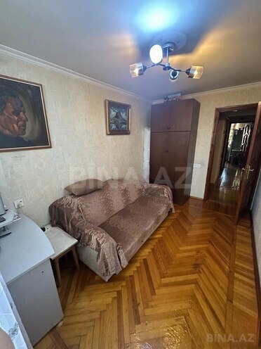 Продаётся 3-комн. вторичка 75 м², м. Элмляр Академиясы, photo 8 from 18
