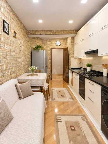 Продаётся 3-комн. новостройка 115 м², м. Иншаатчылар, photo 8 from 11