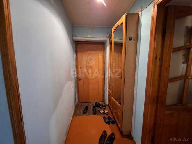 Продаётся 3-комн. вторичка 70 м², м. Кара Караев, photo 10 from 13
