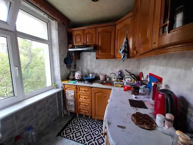 Продаётся 3-комн. вторичка 70 м², м. Кара Караев, photo 7 from 13