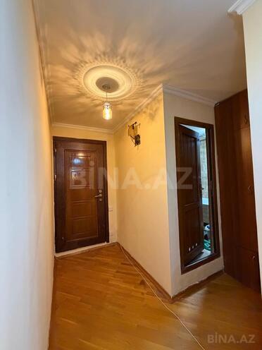 Satılır 2 otaqlı köhnə tikili 51 m², Xalqlar Dostluğu m., photo 12 from 20