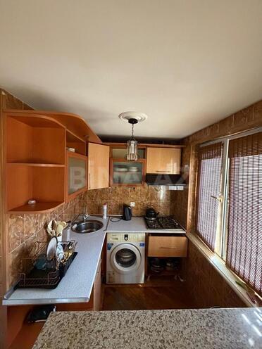 Satılır 2 otaqlı köhnə tikili 51 m², Xalqlar Dostluğu m., photo 17 from 20