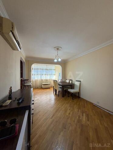Satılır 2 otaqlı köhnə tikili 51 m², Xalqlar Dostluğu m., photo 5 from 20