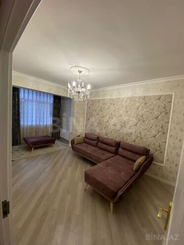 Satılır 3 otaqlı köhnə tikili 74 m², Memar Əcəmi m., photo 1 from 12