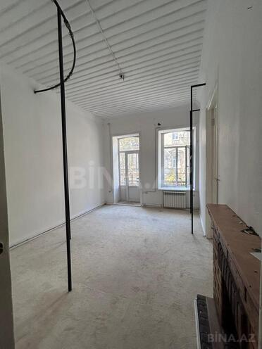İcarəyə verilir 3 otaqlı köhnə tikili 60 m², Sahil m., photo 5 from 13