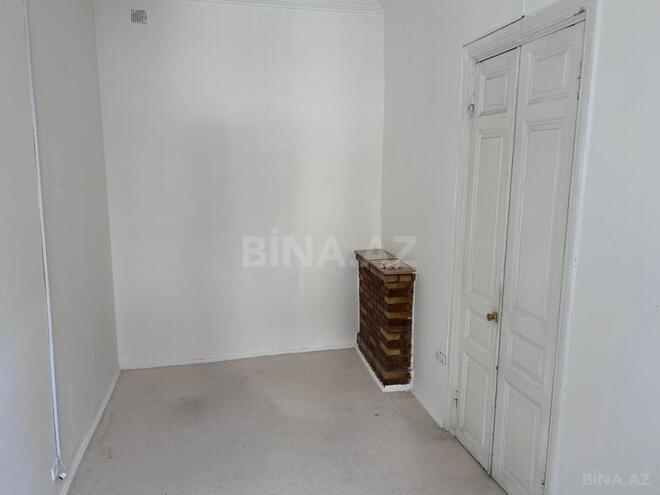 İcarəyə verilir 3 otaqlı köhnə tikili 60 m², Sahil m., photo 3 from 13