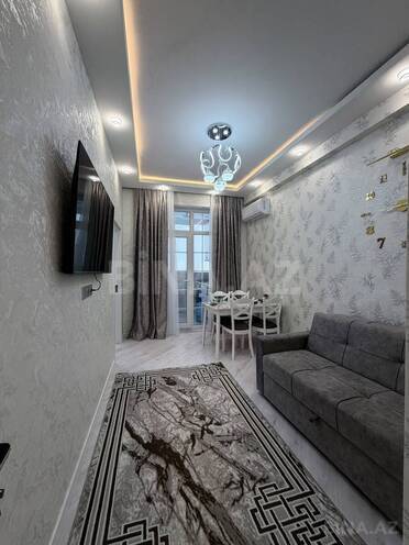 Продается 3-комн. новостройка 45 м², м. Ахмедлы, photo 1 from 17