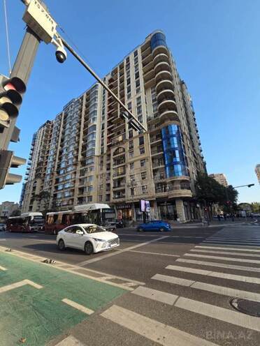 Продаётся 5-комн. новостройка 322 м², м. Элмляр Академиясы, photo 1 from 19