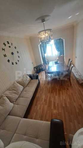Продаётся 3-комн. вторичка 80 м², Хатаинский р., photo 1 from 13