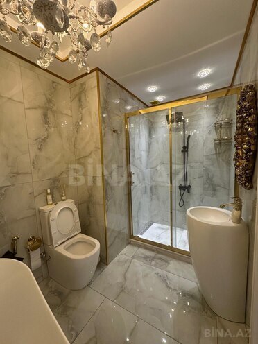 Сдаётся 2-комн. новостройка 110 м², м. 8 ноября, photo 11 from 13