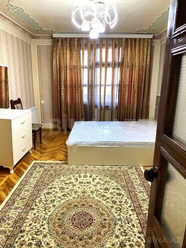 İcarəyə verilir 3 otaqlı köhnə tikili 72 m², Neftçilər m., photo 5 from 11
