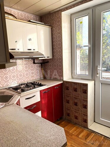 İcarəyə verilir 3 otaqlı köhnə tikili 72 m², Neftçilər m., photo 7 from 11