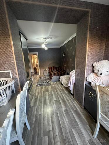 Продается 3-комн. вторичка 90 м², м. Нефтчиляр, photo 9 from 14