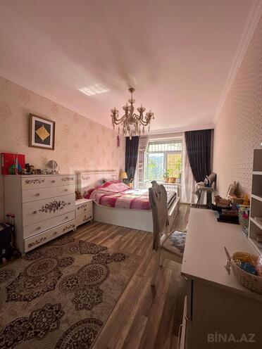Продается 3-комн. вторичка 90 м², м. Нефтчиляр, photo 6 from 14