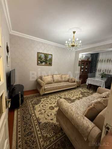 Продаётся 3-комн. вторичка 65 м², м. Гянджлик, photo 1 from 15