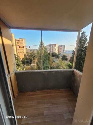 Продается 1-комн. вторичка 40 м², м. Ази Асланов, photo 8 from 10